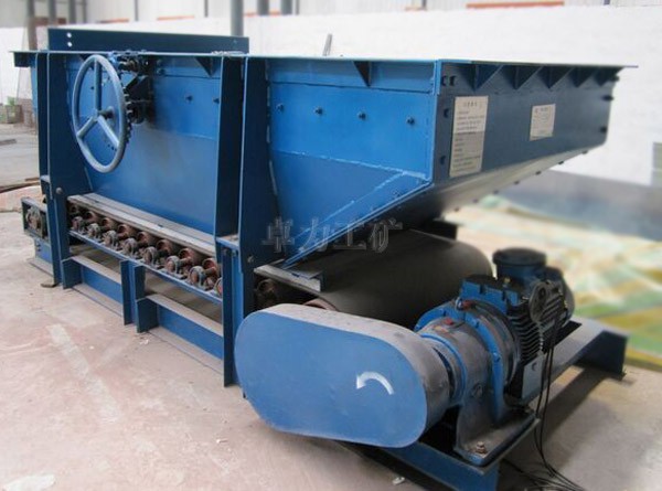 甲帶式給煤機(jī)